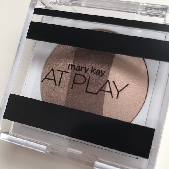 Mary Kay At Play Baked Eye Trio - Picture 2 of 4